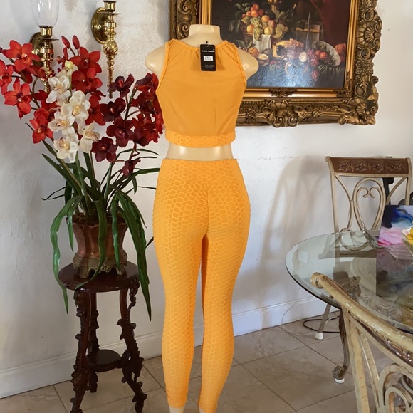 🌻legging and crop top sport set - Picture 2 of 7